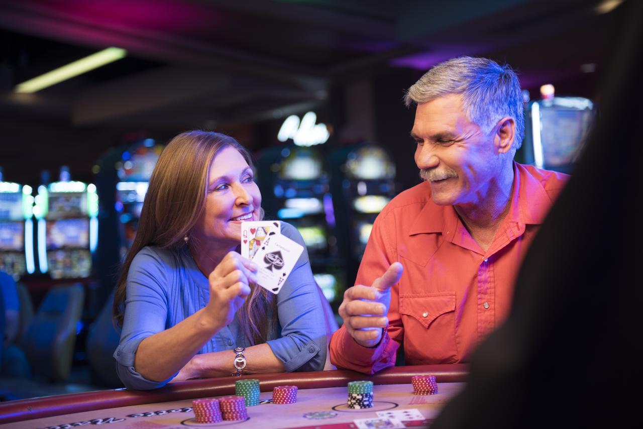 River Bend Casino & Hotel Wyandotte エクステリア 写真